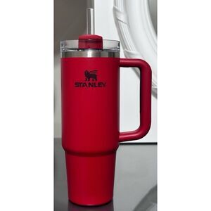 Stanley Quencher H2.0 FlowState 30oz Tumbler-‎ LAVA/ CELEBRATION RED